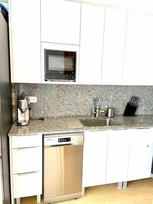 플라티야 다로 Modern Penthouse With Big Terrace 아파트 외부 사진